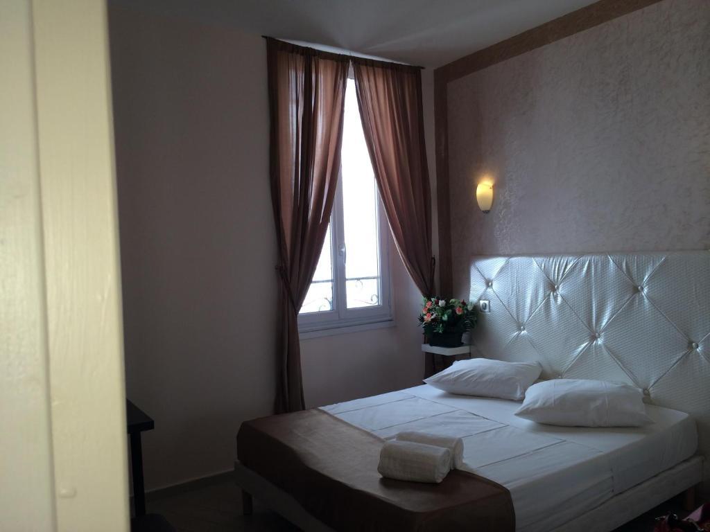 Arcotel Cannes 4 Minutes Du Palais Des Festivals - New Management New Team - Old Revievv ภายนอก รูปภาพ